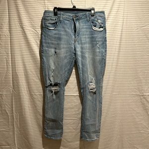 Men’s distressed American Eagle jeans